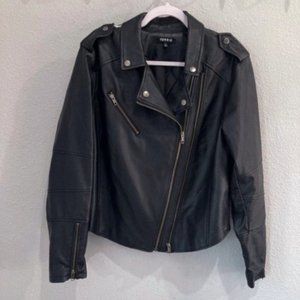 Torrid Faux Leather Moto Boho Floral On Trend Biker Cropped Zip Jacket